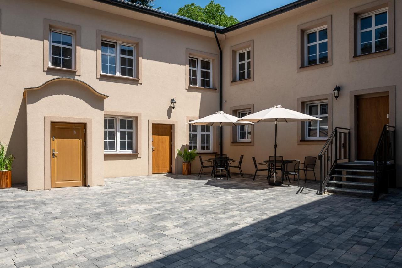 Central Platinum Apartments 8 Рибник Екстериор снимка
